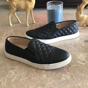slip on sneakers
